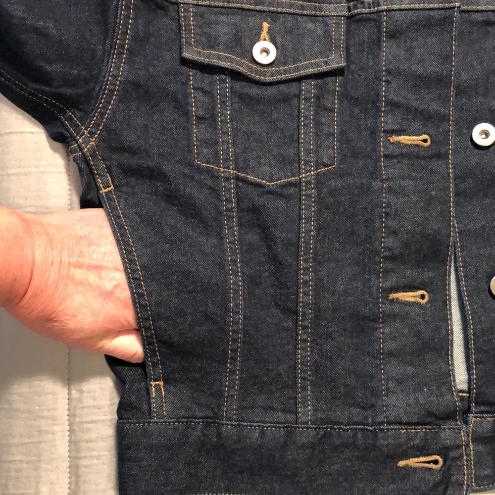 NEW with tags Uniqlo oversized jean jacket - Picture 10 of 12